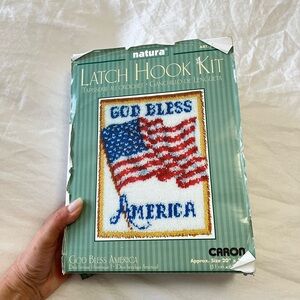 Caron Natura Latch Hook Kit | God Bless America Flag | 20 x 27 | Vintage NEW